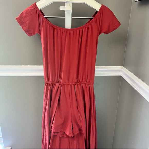 Walk-thru dress - Picture 2 of 5